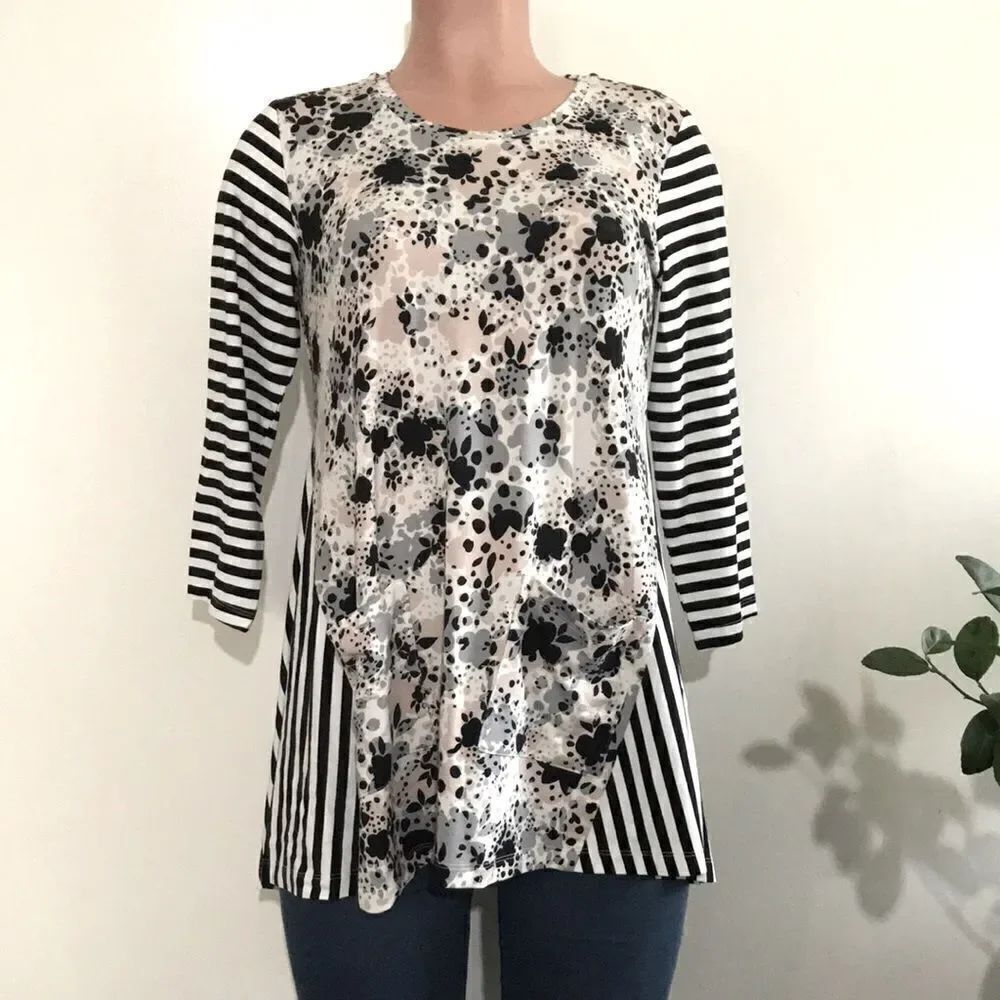 LOGO by Lori Goldstein Rayon 230 Top with Striped Sleeves